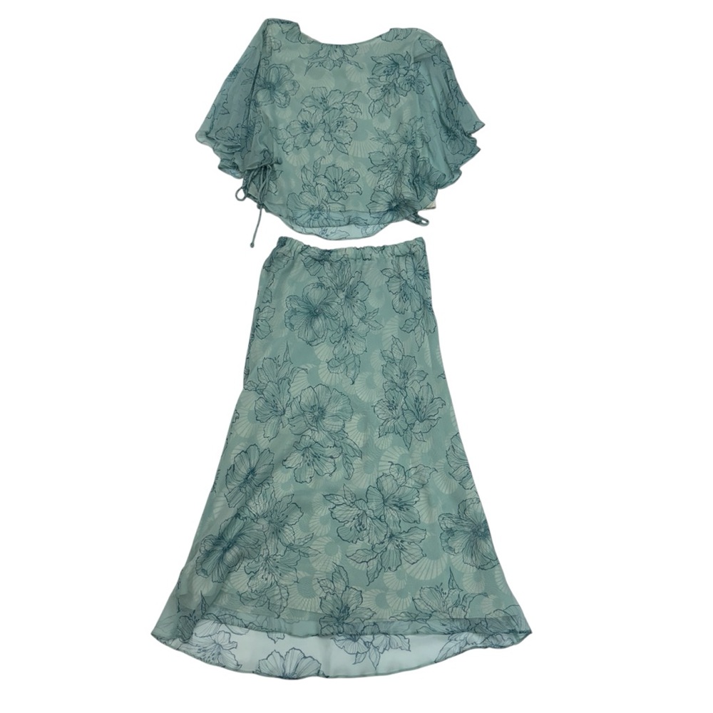 VNTG Adrianna Papell 100% Silk 2 Piece Skirt Set